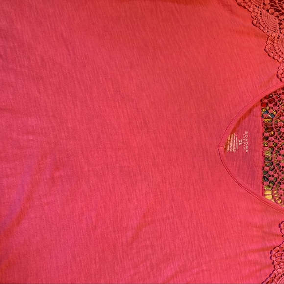 Two cap sleeve v neck shirts - Picture 13 of 13